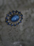 Broche bleu petits perles