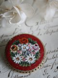 Broche Micro Mosaique Rouge 