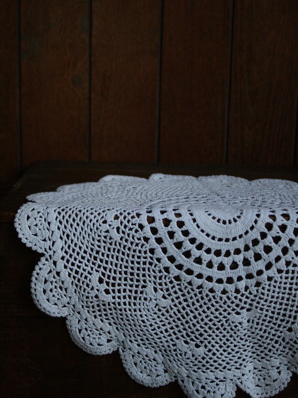 画像1: Napperon Rond en crochet blanc
