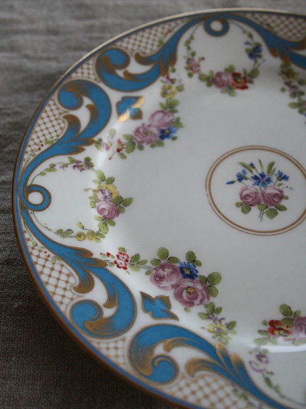 画像1: Assiette Porcelain Fleurs Turquoise